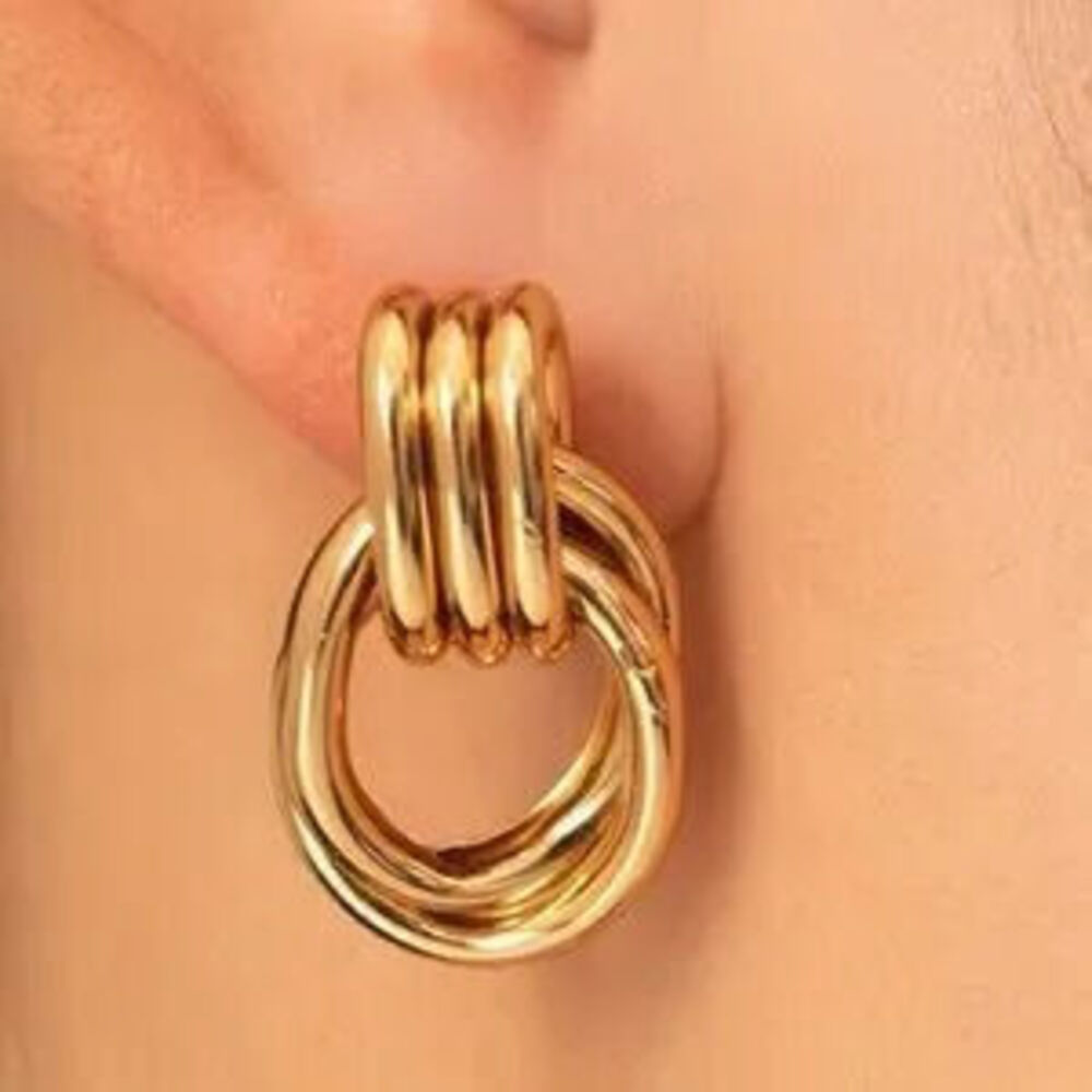 18K Gold Knot Earrings (2014) Gift Minimalist